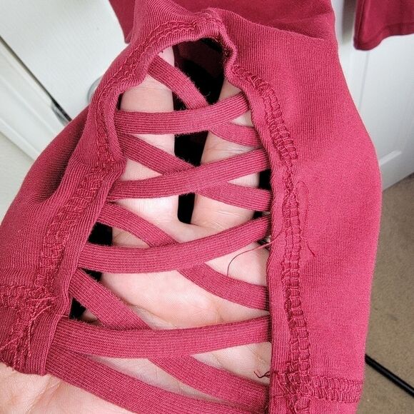 Catherines Active Capri Leggings lattice detail Size 2x - Picture 3 of 5